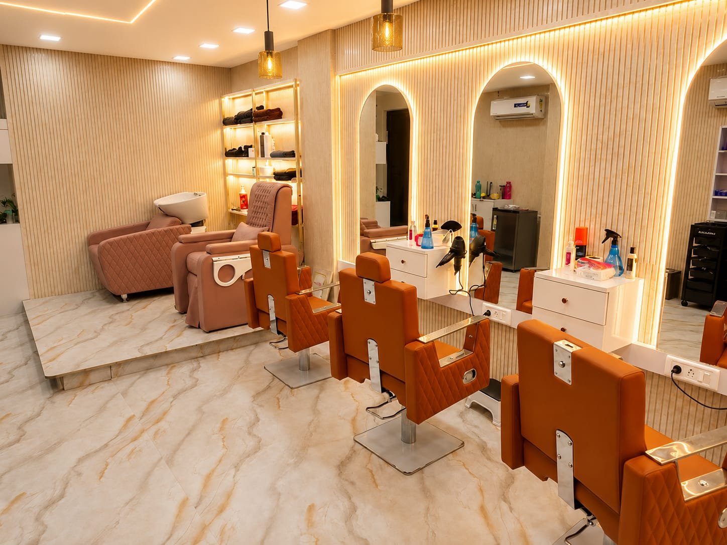 Salon Interior 1